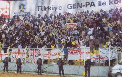 Leeds fans United in grief and dignity